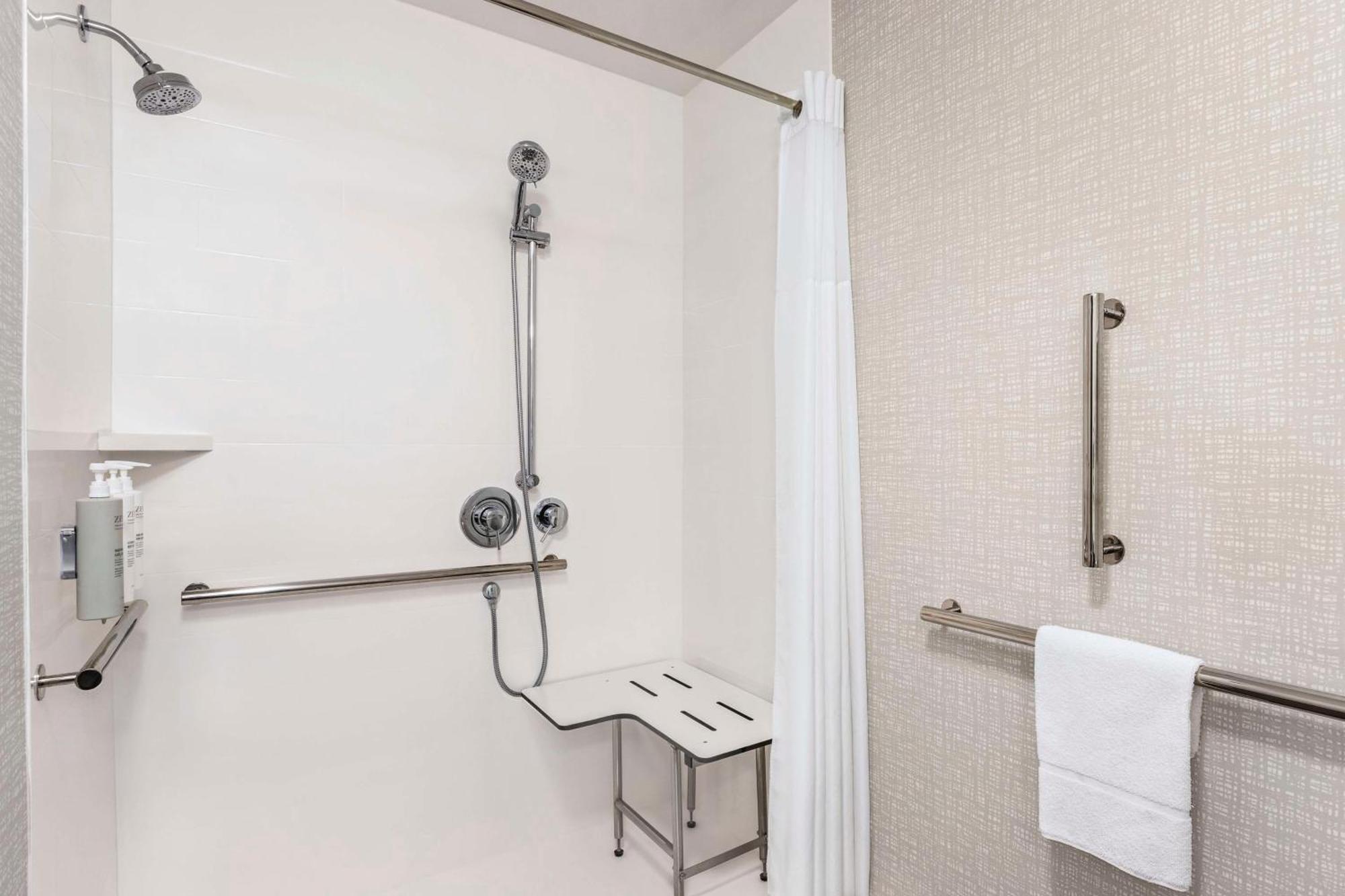 Hampton Inn Quakertown Ngoại thất bức ảnh